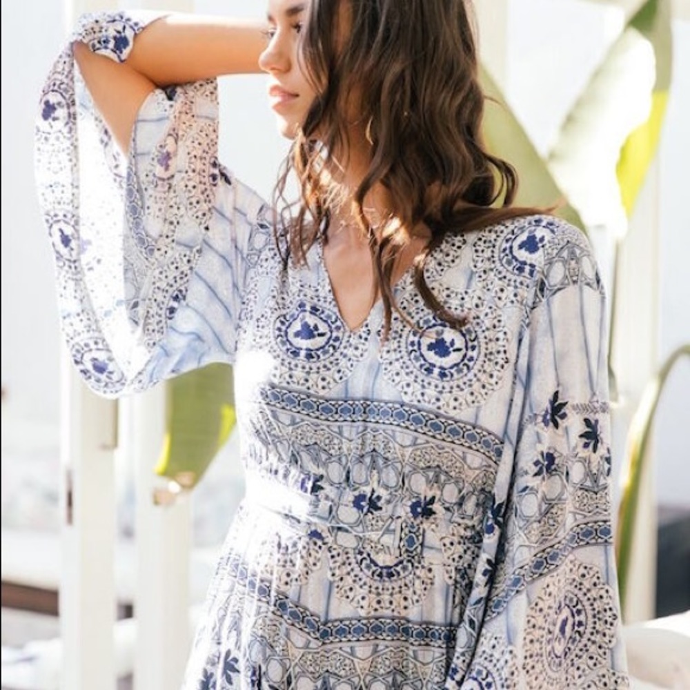 WILD ROMANCE HUSKY PRINT JUMPSUIT JAASE BOUTIQUE - Picture 5 of 8